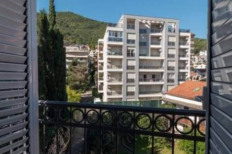 Квартира, 818 м², 299 274$ — FAKTOR